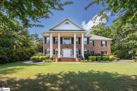 717 Fairway Lakes Rd, Greenwood, SC 29649