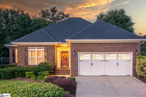 11 Jessamine Ct, Greenville, SC 29615