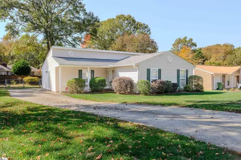 110 Sigmon Dr, Mauldin, SC 29662