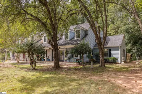 1 W Village Ct, Spartanburg, SC 29301