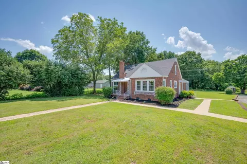 690 Us 221a Hwy, Forest City, NC 28043