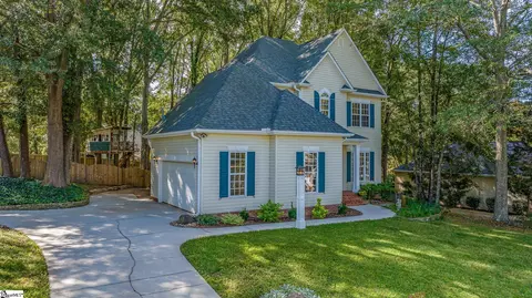 9 Matteson Brook Ln, Simpsonville, SC 29681