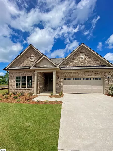 201 Carefree Ct, Greer, SC 29650