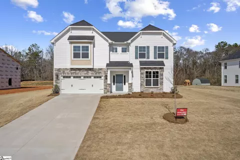 744 Oak Hill Ln, Belton, SC 29627