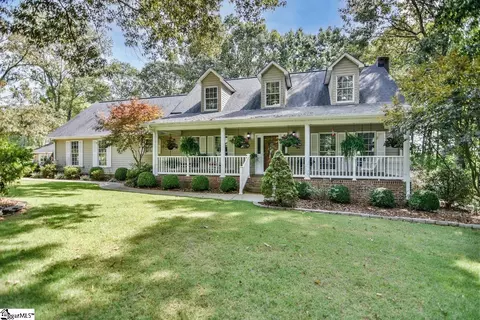 151 William St, Fountain Inn, SC 29644
