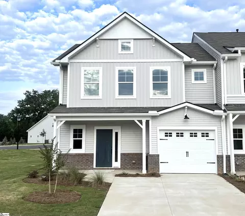 203 Taylor Woods Ct, Greenville, SC 29607