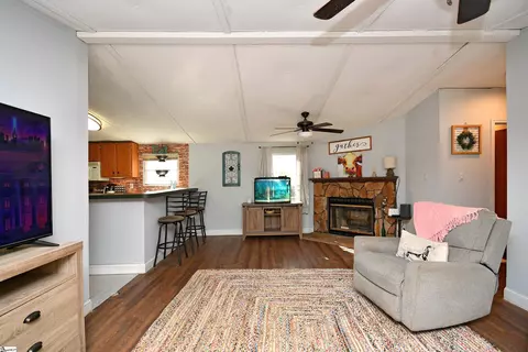 400 Rest Rd, Waterloo, SC 29384 photo 7