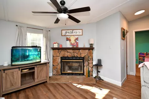 400 Rest Rd, Waterloo, SC 29384 photo 9