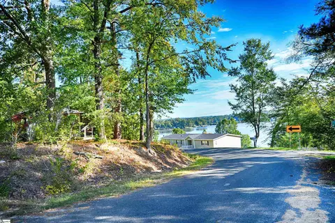 400 Rest Rd, Waterloo, SC 29384 photo 5