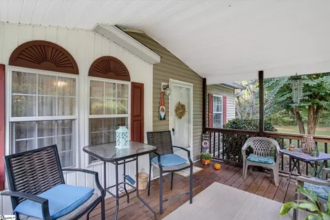 929 Whitten Rd, Waterloo, SC 29384 photo 3