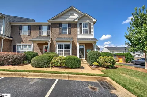 619 Graythorn Ln, Greenville, SC 29607