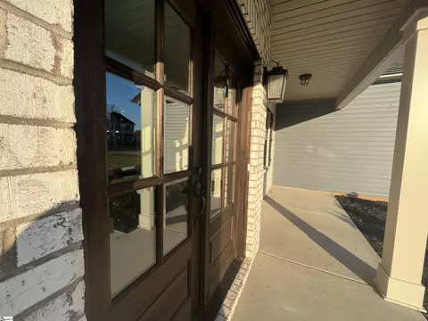 1009 Waterside Dr, Easley, SC 29642 photo 3