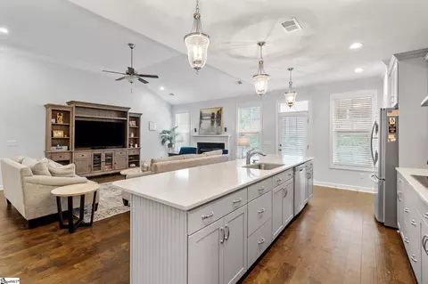 207 Crestgate Way, Easley, SC 29642 photo 14