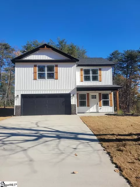 4585 Hawkins Rd, Greer, SC 29651