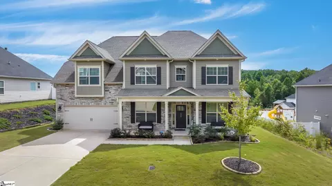 106 Juniper Hill Dr, Easley, SC 29642