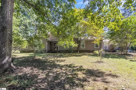 175 S Tyger Ln, Roebuck, SC 29376