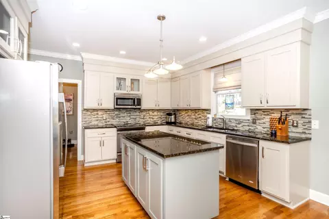 403 Sugar Mill Rd, Greer, SC 29650 photo 12