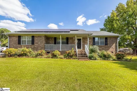 213 Ashmore Bridge Rd, Mauldin, SC 29662