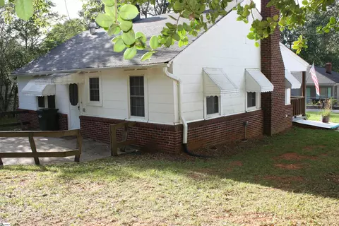 105 Park St, Easley, SC 29640 photo 31