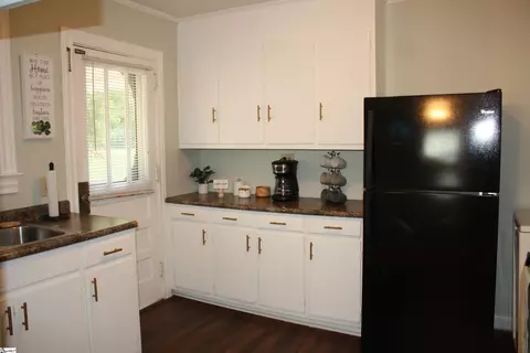 105 Park St, Easley, SC 29640 photo 14