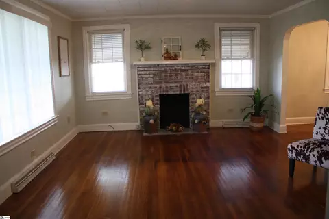 105 Park St, Easley, SC 29640 photo 10