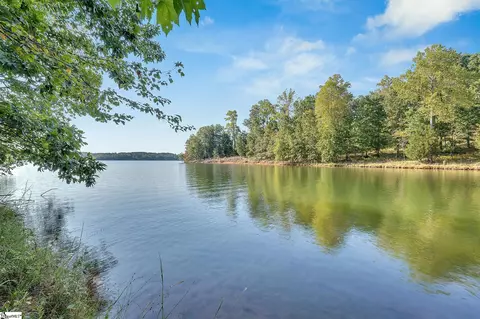 2494 Poole Rd, Greer, SC 29651 photo 2