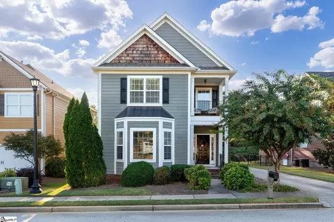 107 Farm Mill Cir, Simpsonville, SC 29681