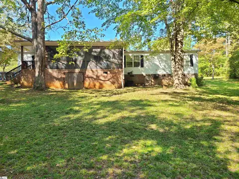 331 Riggins Rd, Pickens, SC 29671 photo 5