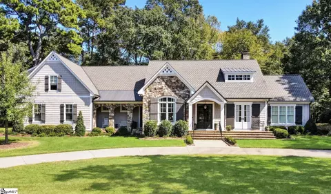 707 Pecan Tree Ct, Spartanburg, SC 29307