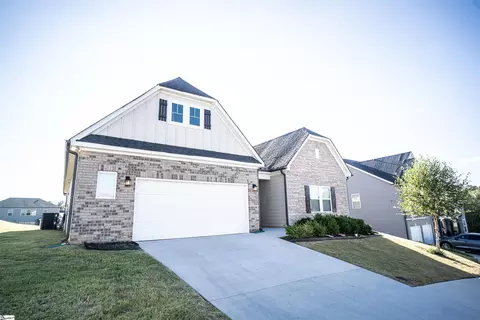 409 Cattail Hollow Way, Simpsonville, SC 29680