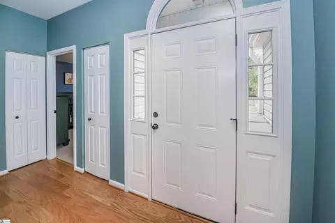 214 Big Fox Ln, Greer, SC 29650 photo 4