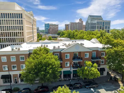 10 E Washington St UNIT 3-H, Greenville, SC 29601