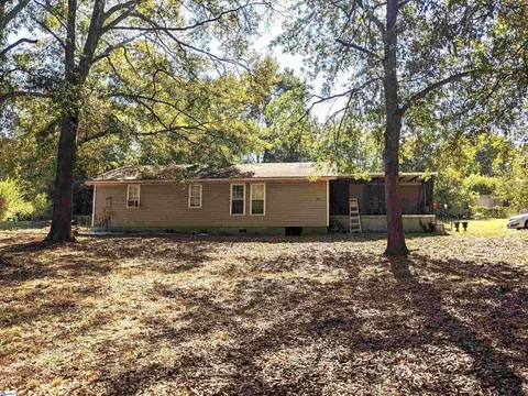 201 Calina Hts, Greer, SC 29651