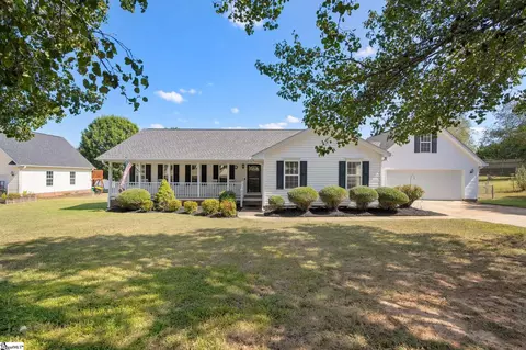 209 Emory Dr, Easley, SC 29640 photo 2
