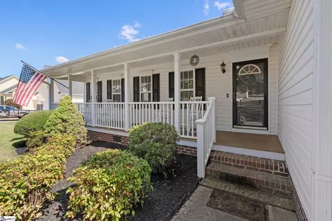 209 Emory Dr, Easley, SC 29640 photo 5
