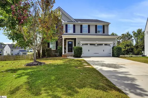 271 Chestatee Ct, Simpsonville, SC 29680