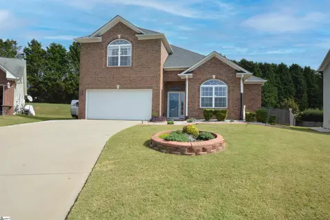 8 Rosehill Pl, Fountain Inn, SC 29644