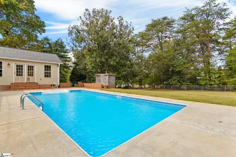 104 Frederick St, Greer, SC 29651 photo 22
