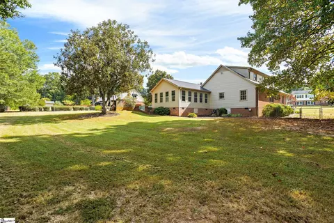 104 Frederick St, Greer, SC 29651 photo 27