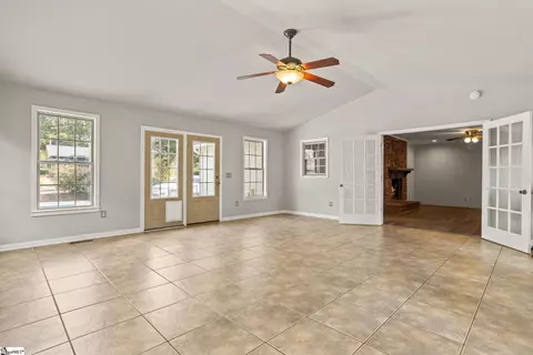 104 Frederick St, Greer, SC 29651 photo 12
