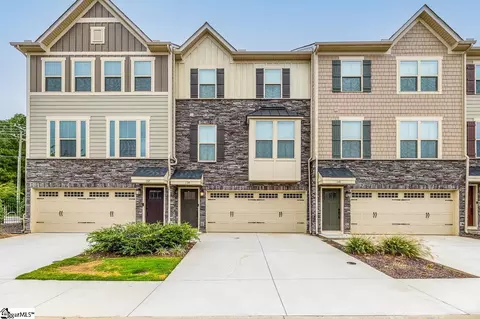 139 Eagle Wood Dr, Greenville, SC 29607