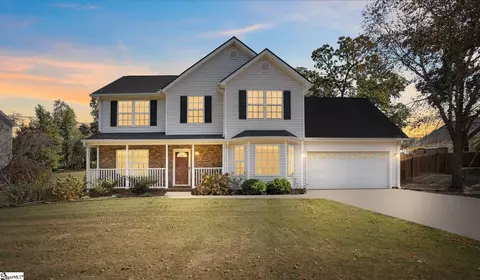 351 Faye Ct, Greer, SC 29651