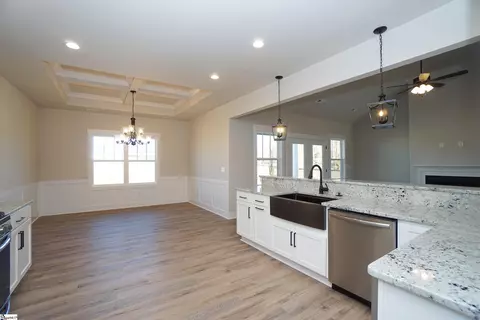 1013 Waterside Dr, Easley, SC 29642 photo 14