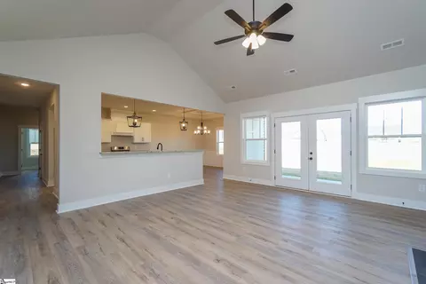 1013 Waterside Dr, Easley, SC 29642 photo 10