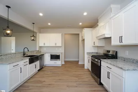 1013 Waterside Dr, Easley, SC 29642 photo 12