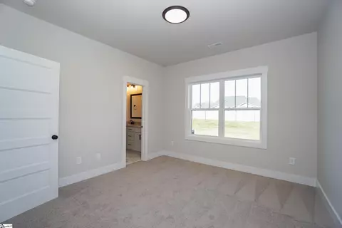 1013 Waterside Dr, Easley, SC 29642 photo 23