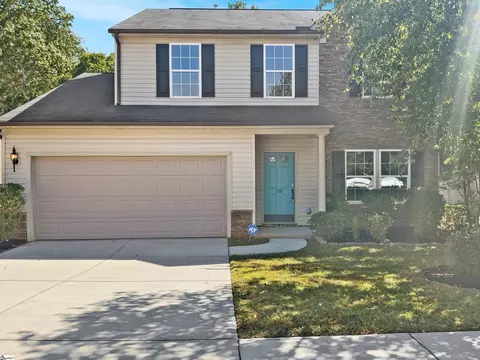 556 Cromwell Dr, Spartanburg, SC 29301