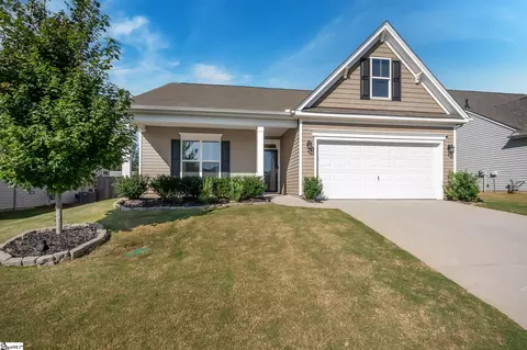 118 Parvin Ct, Greenville, SC 29607