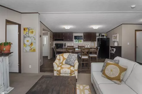 748 E Fleming Dr, Inman, SC 29349 photo 13