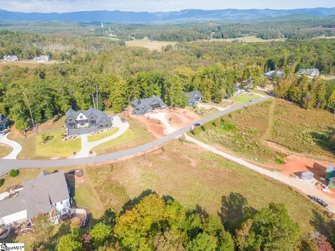 606 Riverstead Dr, Marietta, SC 29661